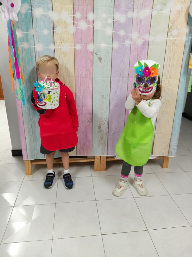 TALLER DE HALLOWEEN: ¡CALABAZAS QUE BRILLAN EN LA OSCURIDAD! 6