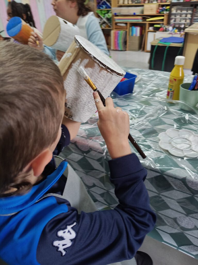 TALLER DE HALLOWEEN: ¡CALABAZAS QUE BRILLAN EN LA OSCURIDAD! 3