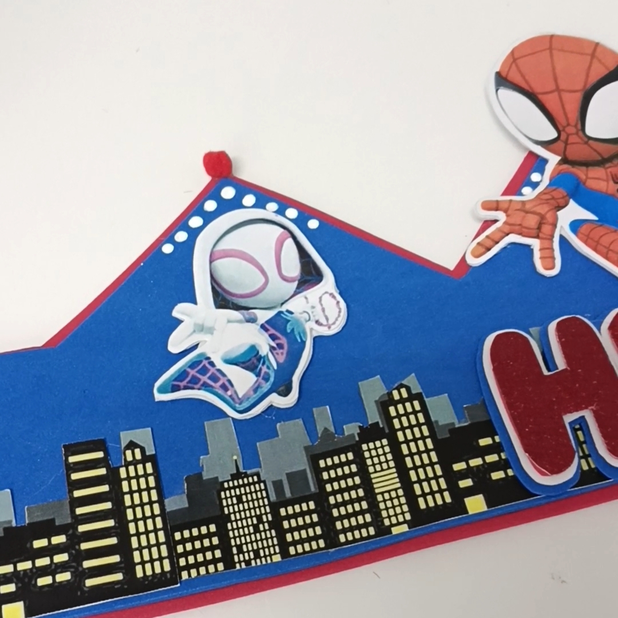 corona goma eva - spidey (2)